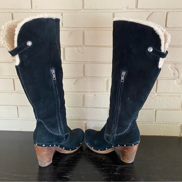 UGG Sz 7 LILLIAN Tall Black Suede Leather/Sheepskin Boots Studded Stacked Heel - Picture 6 of 10